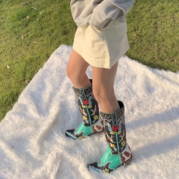 Swallow Floral Embroidered Cowgirl Boots - Picture 5 of 6